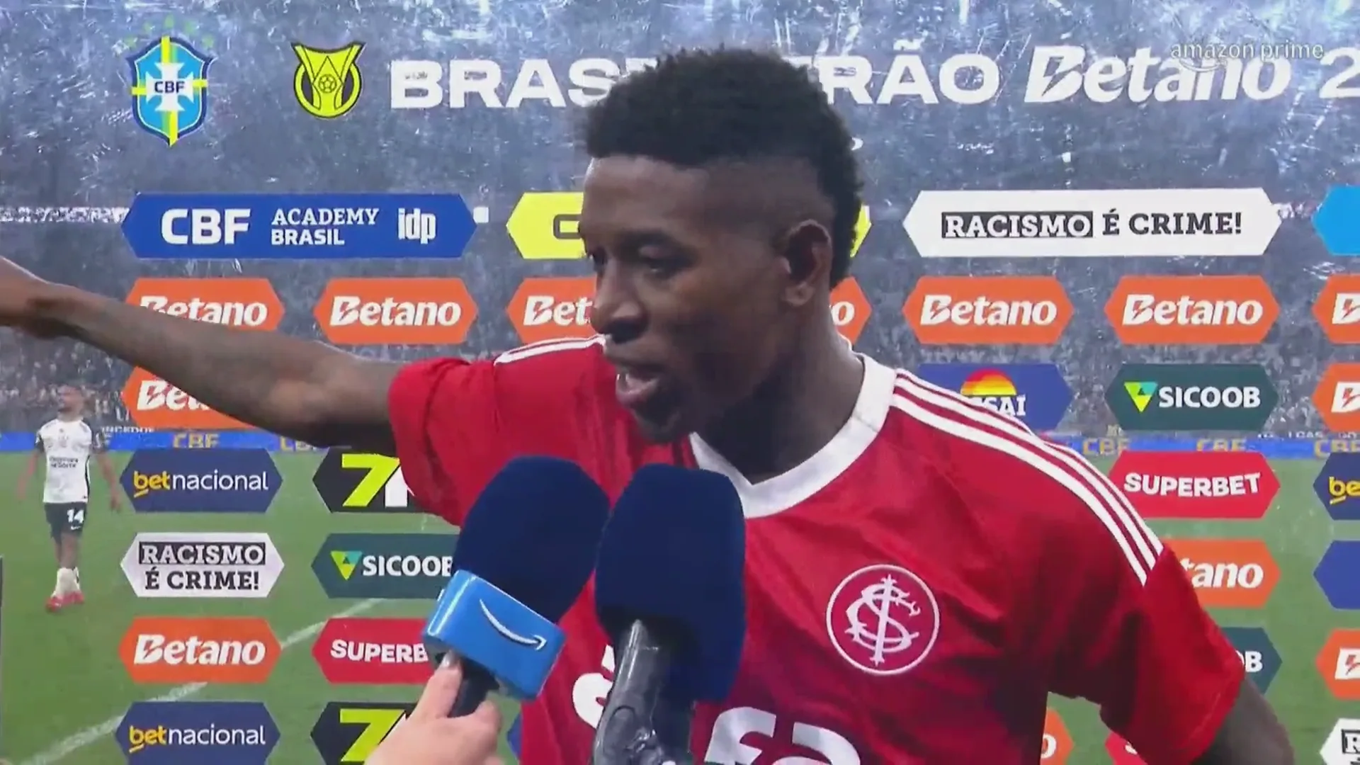 Associação de árbitros solta nota oficial contra Vitão e promete tomar medidas cabíveis Vitão, Inter