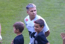 Soteldo na partida contra o Grêmio na Arena