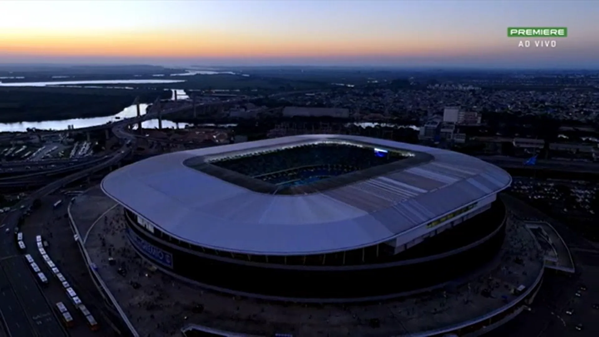 Grêmio culpa Arena e ingressos caros por público baixo na vitória sobre o Santos Arena do Grêmio