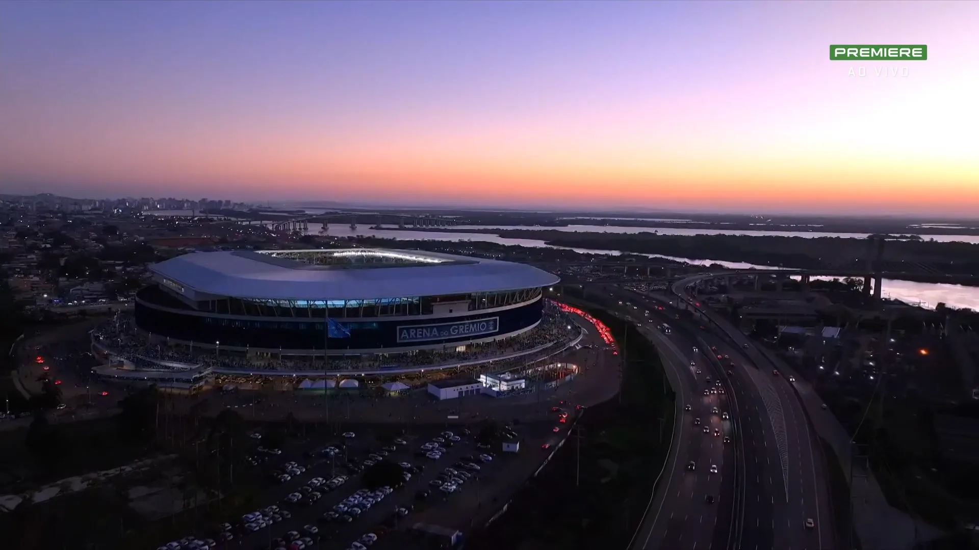 Grêmio culpa Arena e ingressos caros por público baixo na vitória sobre o Santos Arena do Grêmio