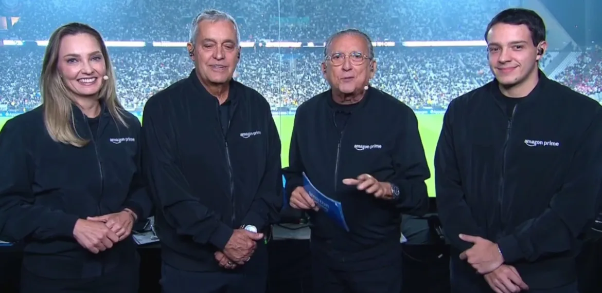 Galvão Bueno "demora" a narrar gol do Inter e surpreende torcedores na web Galvão Bueno em Corinthians x Inter