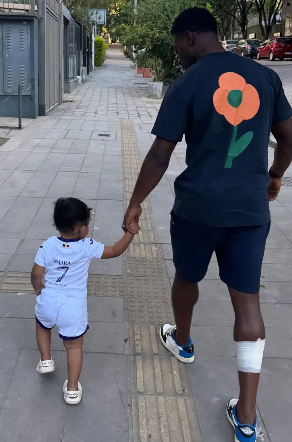Segue fora: entenda a ausência de Francis Amuzu nos últimos jogos do Grêmio Amuzu, Grêmio