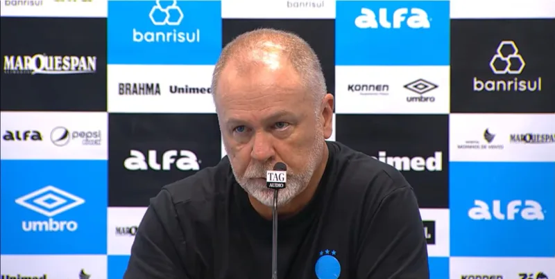 Mano Menezes, em entrevista de imprensa após o empate do Grêmio em 1x1 contra o Bragantino na Arena (Foto: Reprodução/GZH)