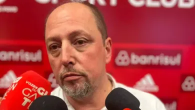 Alessandro Barcellos, presidente do Inter dá entrevista coletiva na zona mista do Beira-Rio