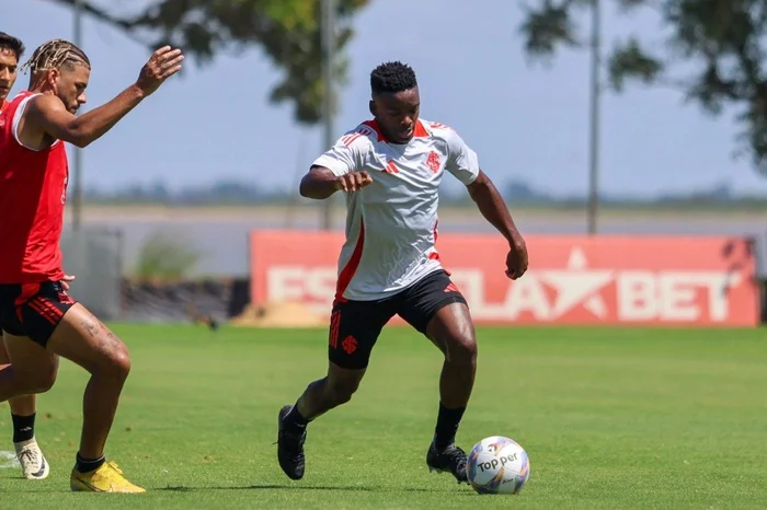 Carbonero volta a treinar e vira alternativa para o Inter no sábado; veja provável time Carbonero pelo Inter