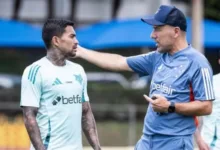 Dudu pode estar saindo do Cruzeiro tendo Grêmio como alternativa - Foto: Gustavo Aleixo/Cruzeiro