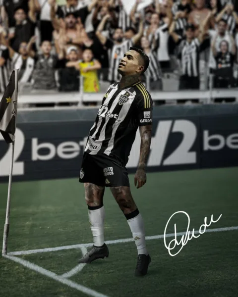 Dudu é anunciado oficialmente em novo clube após "namoro" com o Grêmio Dudu é anunciado oficialmente em novo clube após "namoro" com o Grêmio