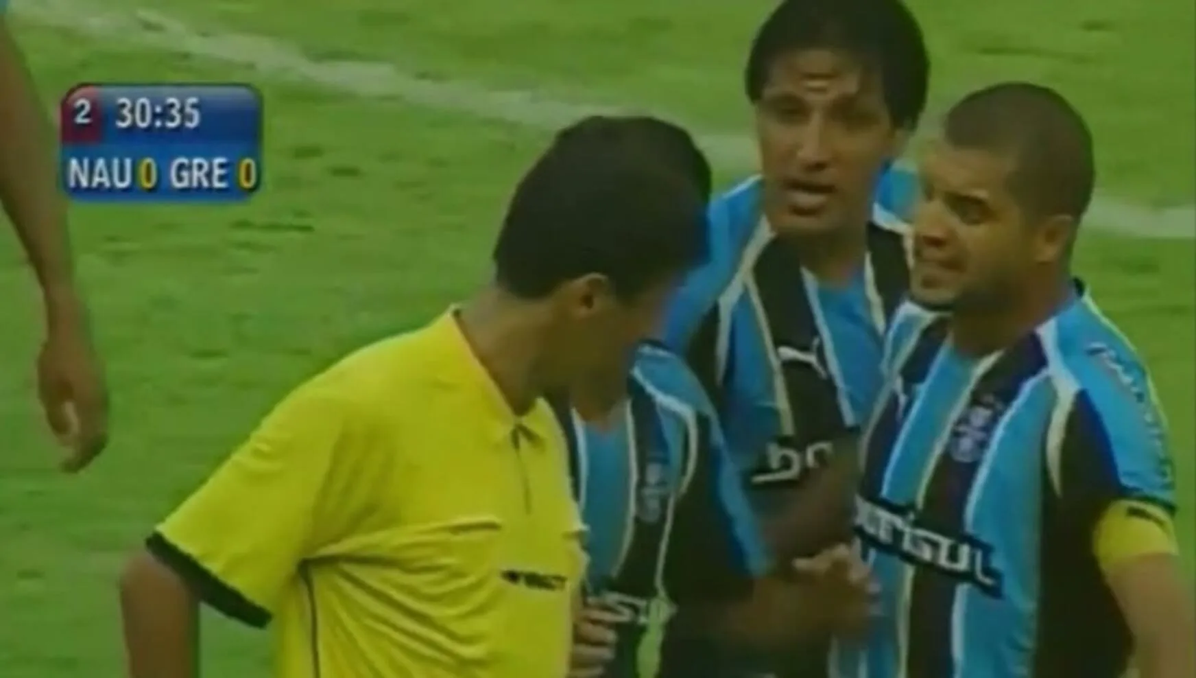 Grêmio pensou em deixar o campo? Ex-presidente explica detalhes da Batalha dos Aflitos Grêmio