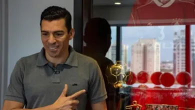 Lúcio pelo Inter