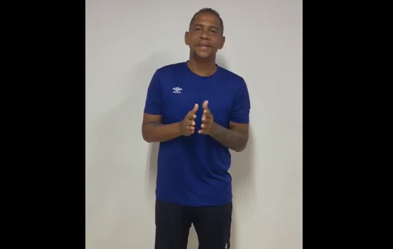 Ex-Inter, Walter surpreende com perda de peso e mostra forma física bem diferente