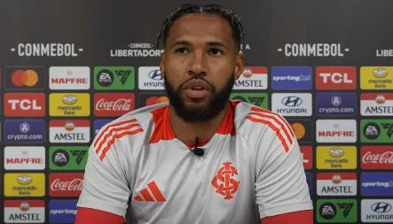 Inter x Bahia: Wesley muda o visual, espera Beira-Rio cheio e sonha com mais gols
