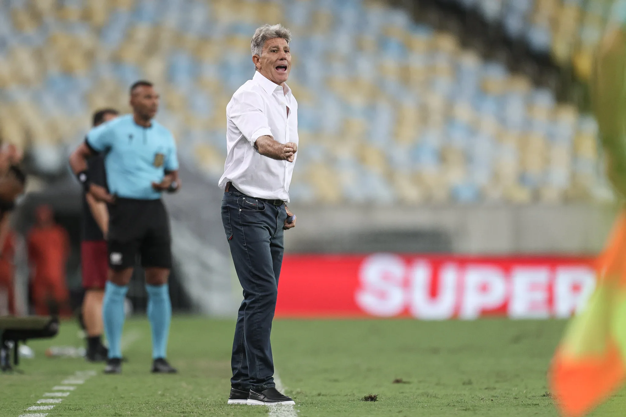 Renato volta a cita falar polêmica Mano, mas vê jogador do Fluminense como exceção Renato citou Mano Menezes recentemente