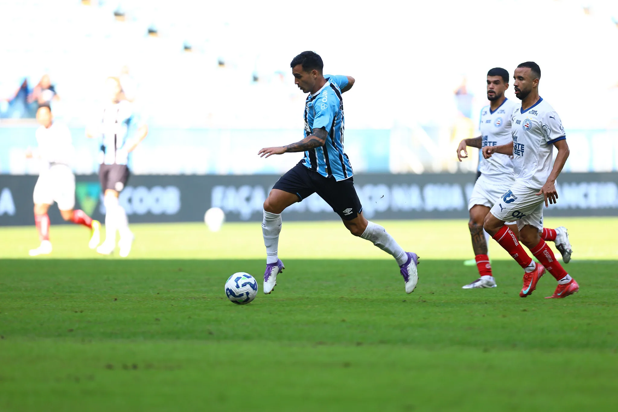 Grêmio dá boa notícia para Cristaldo e projeta preservação de outro titular no próximo jogo Franco Cristaldo pelo Grêmio
