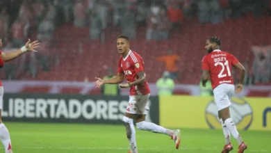 Com Vitinho entre os titulares, Inter está escalado para encarar o Fluminense Inter venceu em casa