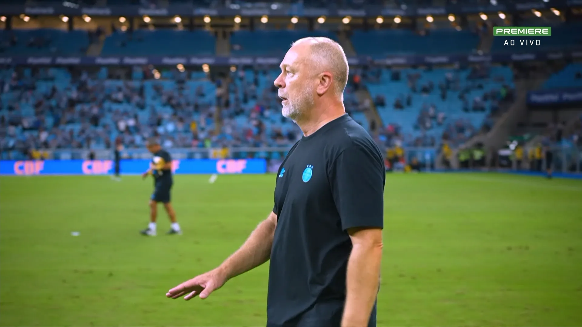 Mano Menezes prepara mudanças importantes no time do Grêmio para o próximo jogo Grêmio x Santos