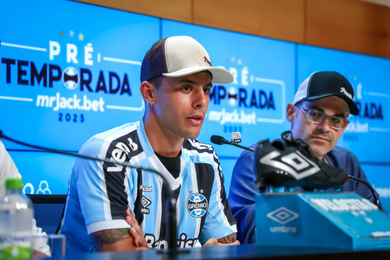 Carballo pelo Grêmio