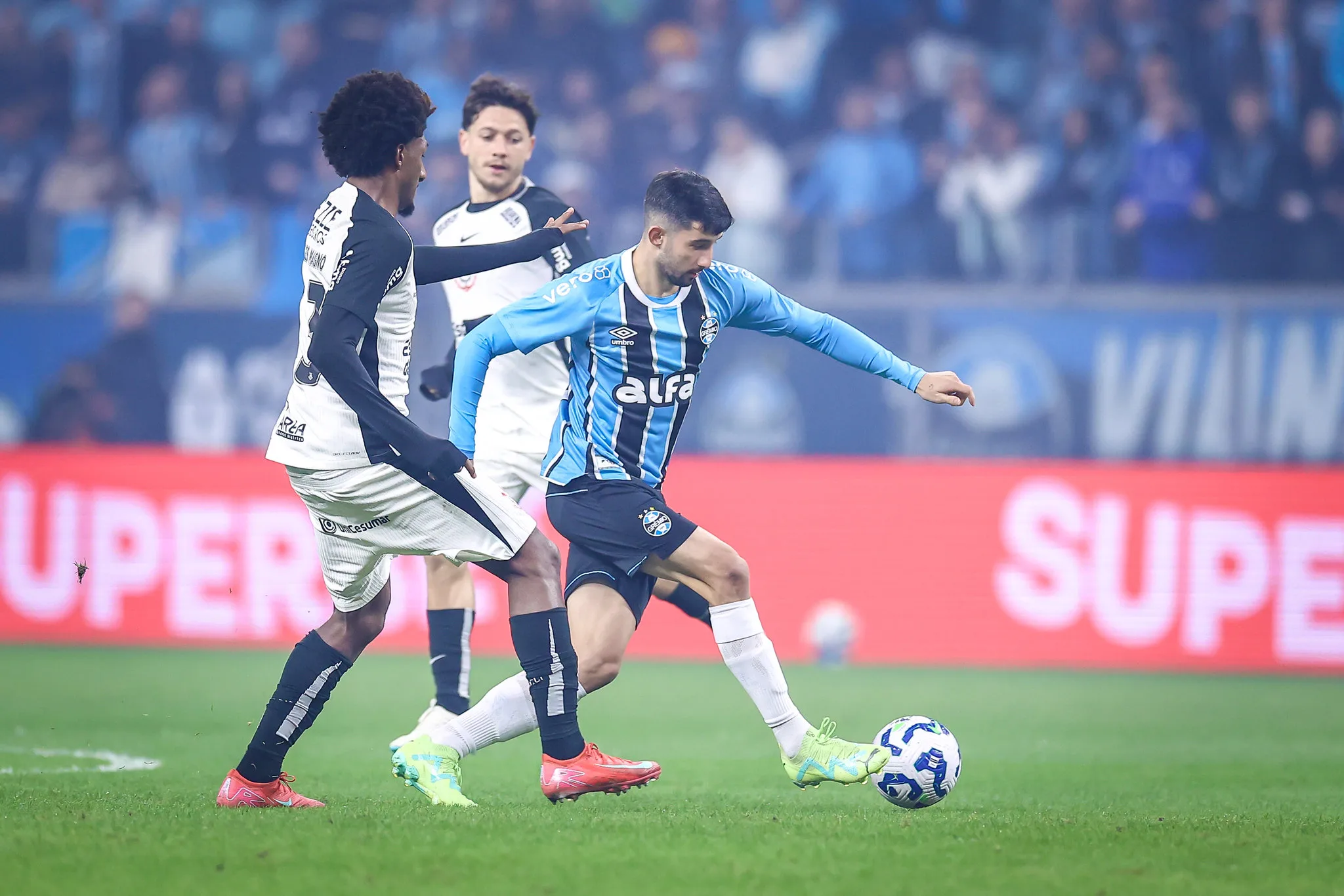 Grêmio reclama da Arena