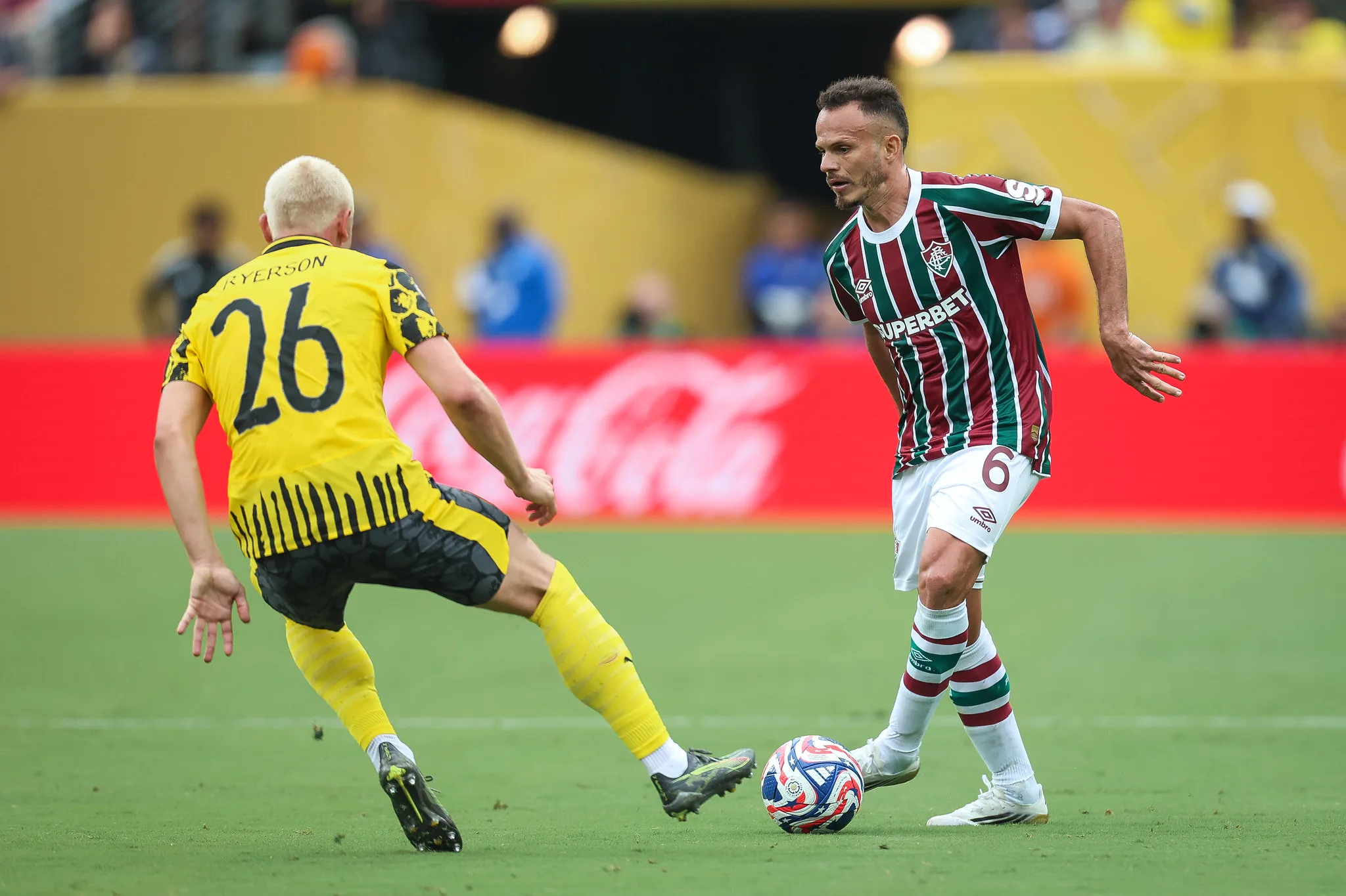 Ex-Inter, Renê celebra atuação do Fluminense na estreia do Mundial: "Experiência incrível" Renê pelo Fluminense