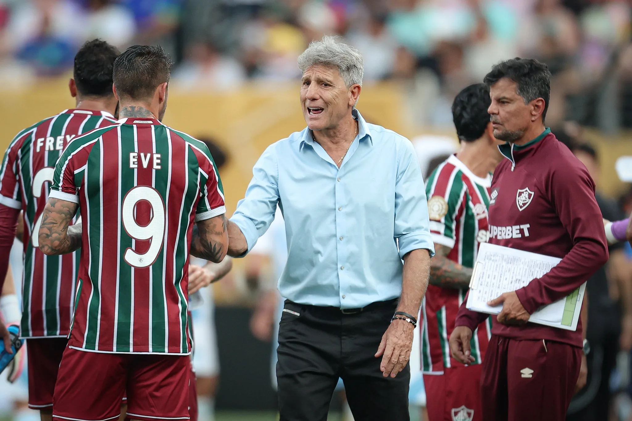 "Chuta, Everaldo!": Renato, no Fluminense, sai em defesa de ex-centroavante do Grêmio Renato no Fluminense no Mundial