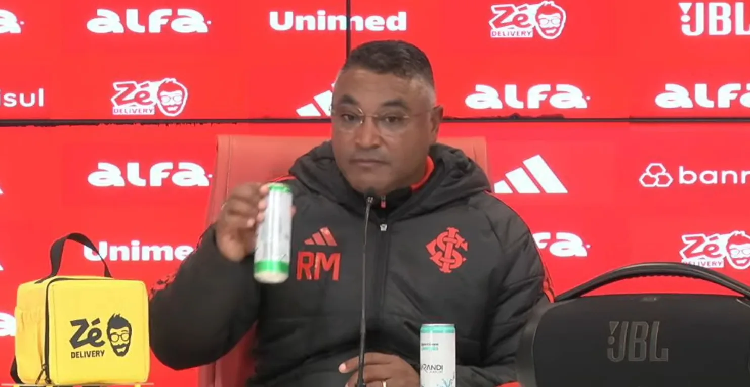 Preocupado, Roger Machado cogita dar oportunidades para outros jogadores no Inter Roger Machado, treinador do Inter