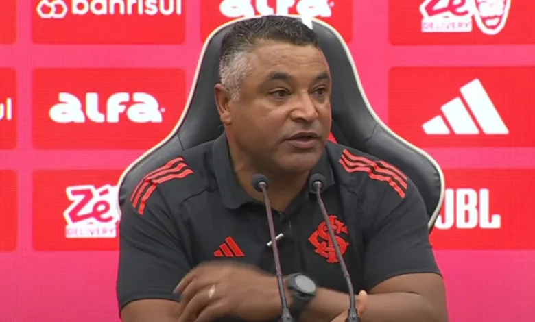 Roger Machado vê elenco do Inter "motivado" e sonha com títulos no segundo semestre Roger Machado pelo Inter