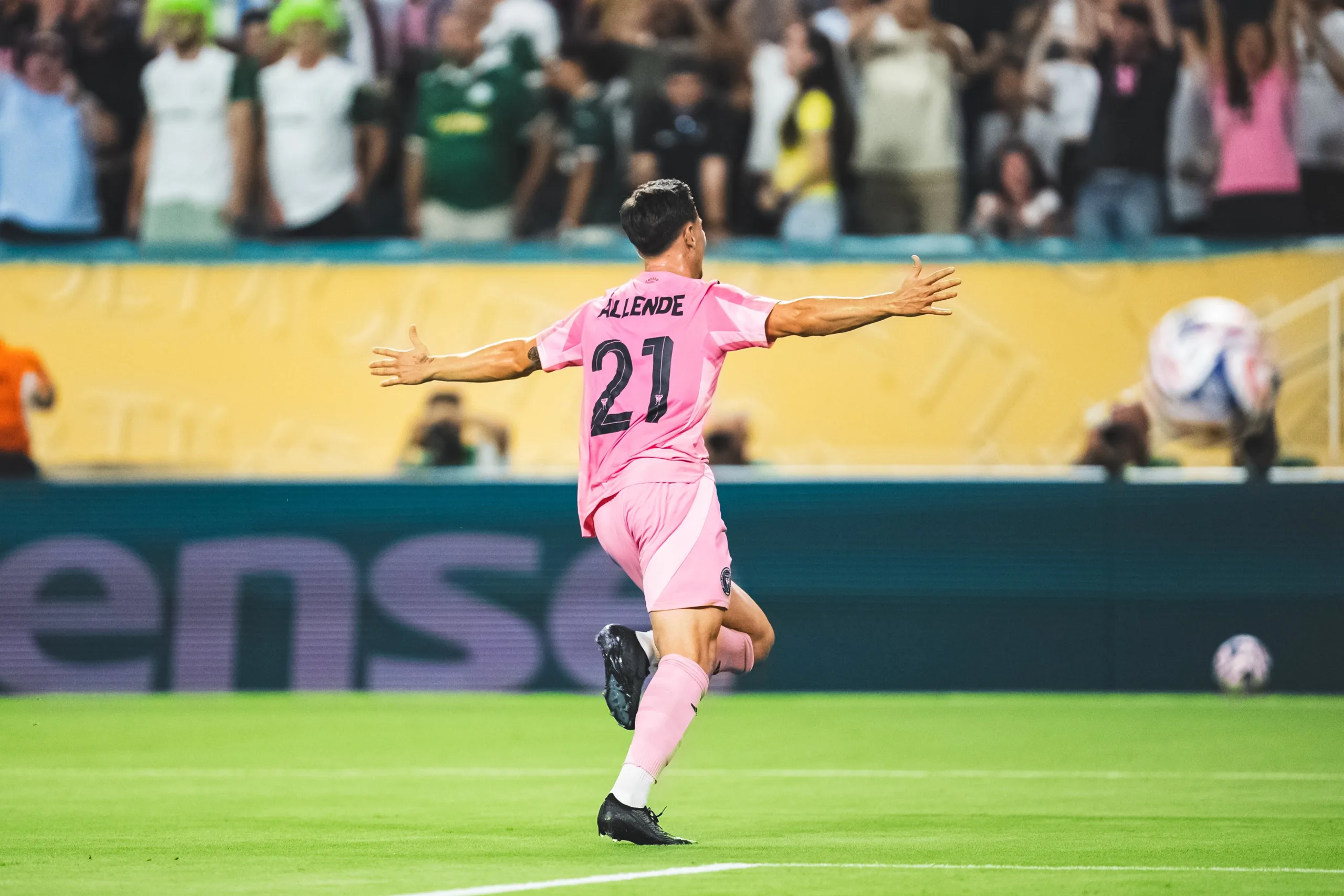 Como o Grêmio "ajudou" o Inter Miami a fazer um bom duelo contra o Palmeiras Inter Miami de Messi e Suárez