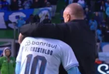 Mano Menezes elogia Cristaldo no Grêmio