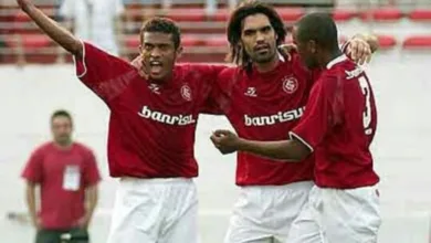 Marabá, ex-Inter, ao lado de Fernandão