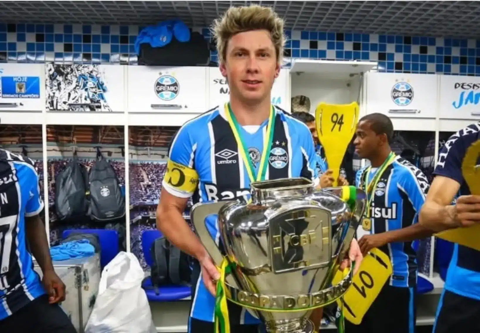 Lembra dele? O que o ex-zagueiro Gabriel vem fazendo atualmente no Grêmio Grêmio renovou com Gabriel