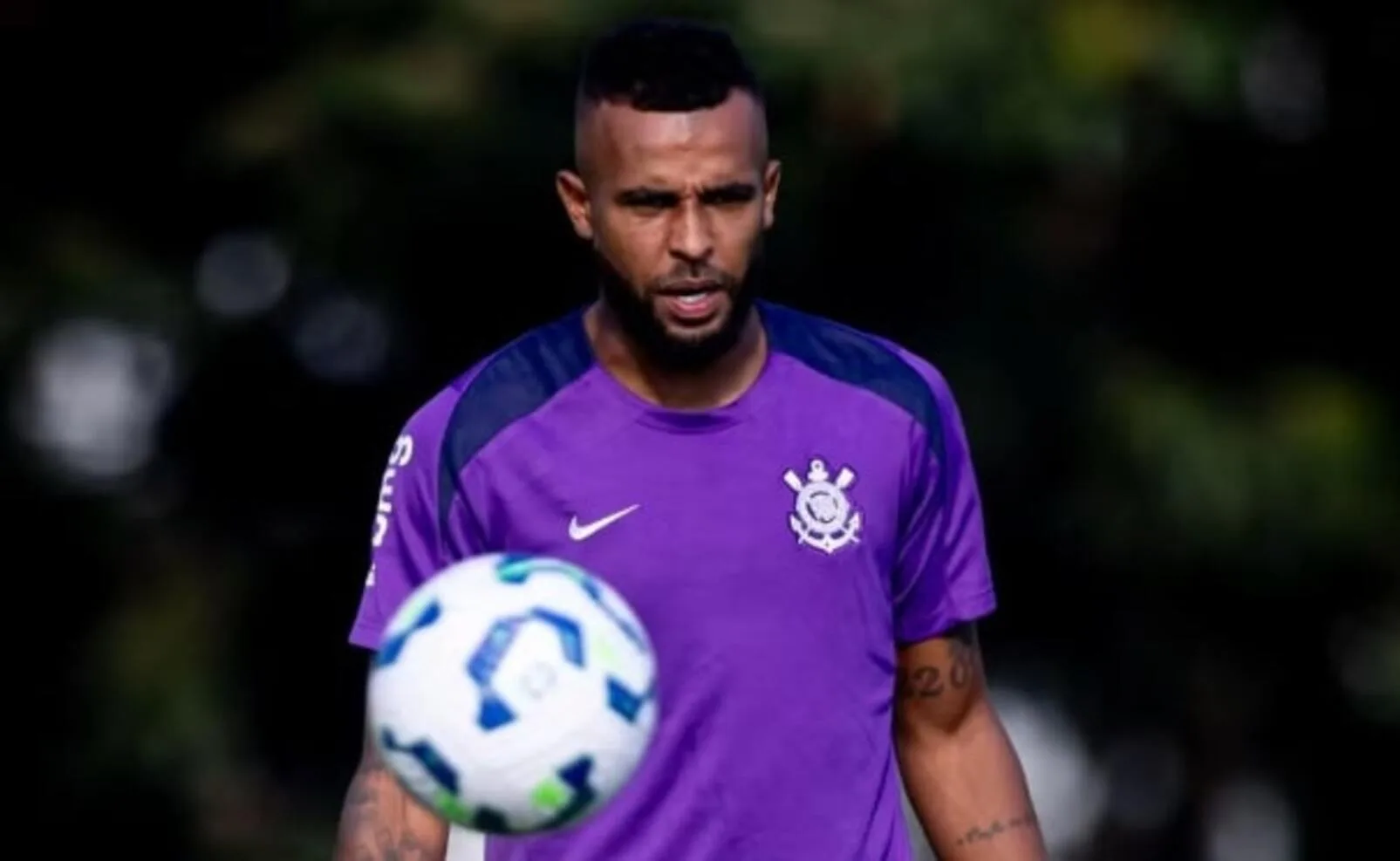 Reforço chegando: a previsão de estreia de Alex Santana com a camisa do Grêmio Alex Santana Grêmio