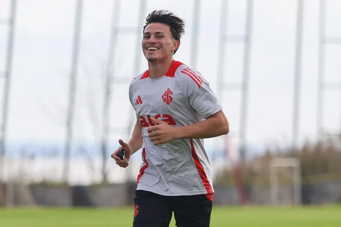 Bernabei, Rochet e Kaique Rocha: atualizações importantes sobre jogadores do Inter Bernabei pelo Inter