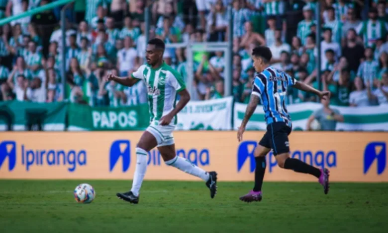 Caíque acabou sendo vetado no Grêmio