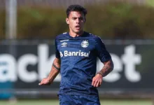Carballo pode voltar ao Grêmio