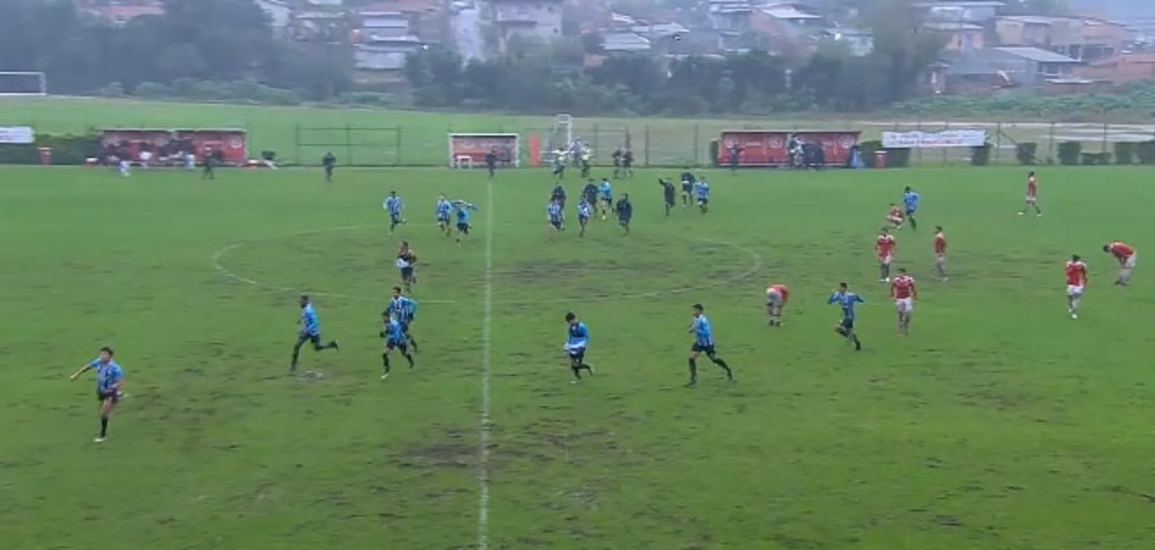 Inter é eliminado pelo Grêmio no Gauchão Sub-17 e "apressa" encerramento da transmissão Grêmio elimina o Inter no Gauchão Sub-17