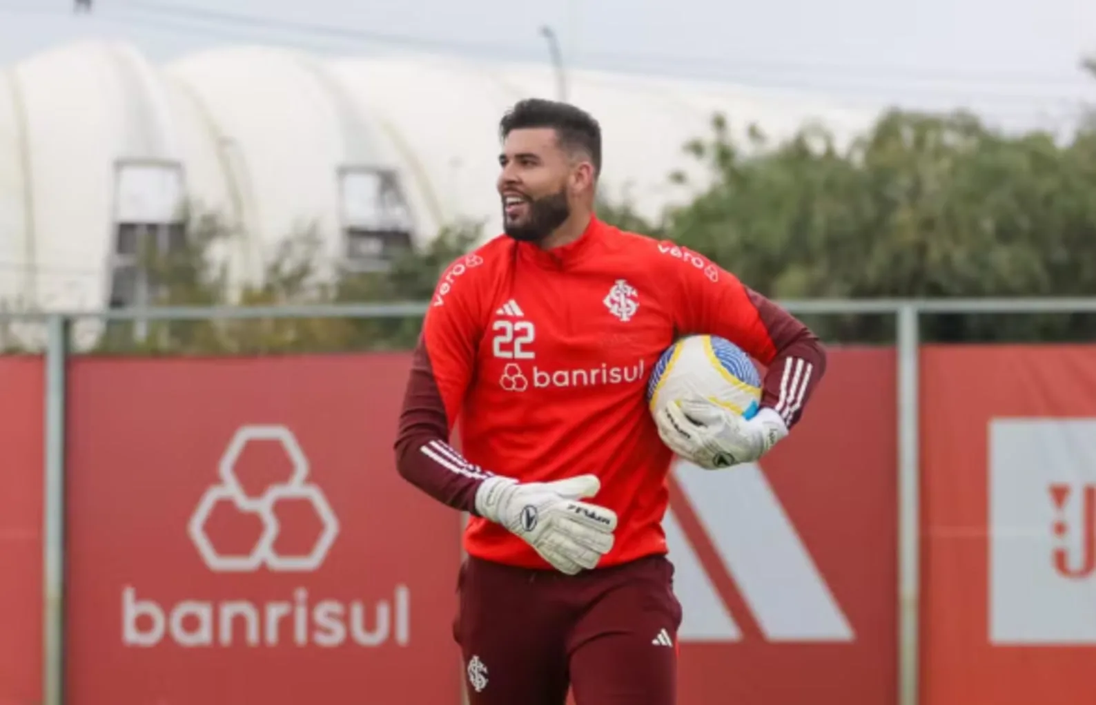 Por que Ivan não vem tendo oportunidades no Inter mesmo na ausência de Rochet Ivan pelo Inter