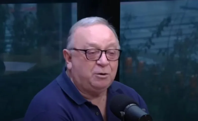 Pedro Ernesto aponta o jogador que vai "desentortar" o time do Grêmio Pedro Ernesto Denardin fala do Grêmio