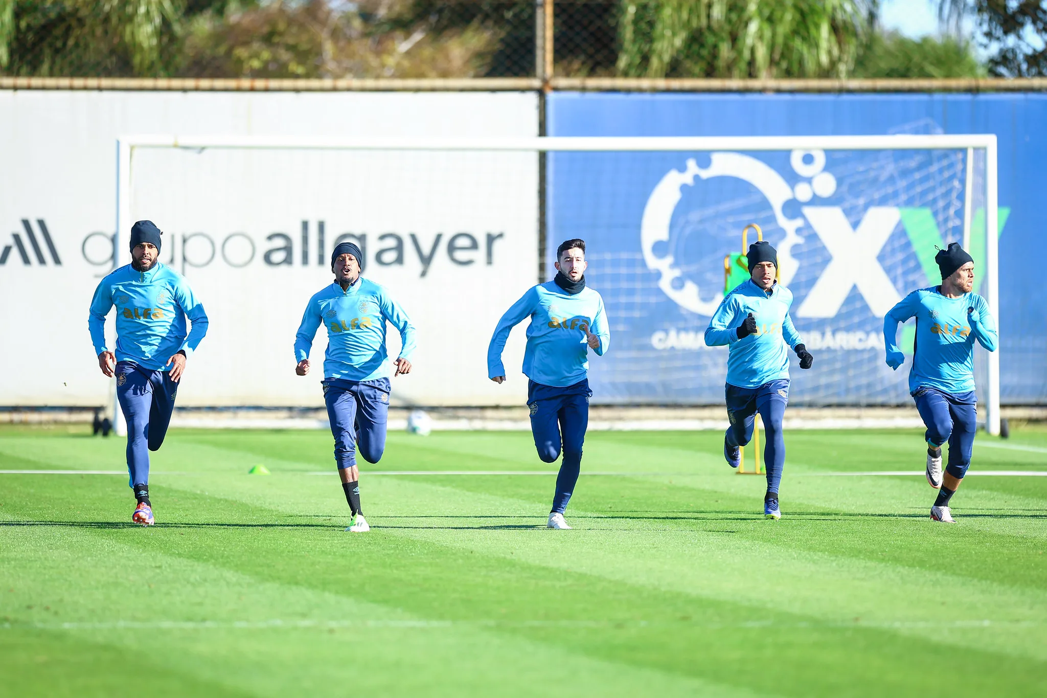 Grêmio em mais um treino no CT