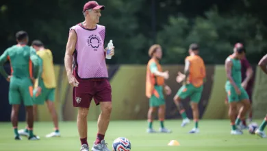 Renato ativa "modo Grêmio" no Mundial: "Queria ver um gringo fazer o mesmo trabalho que eu" Técnico Renato Portaluppi pelo Fluminense