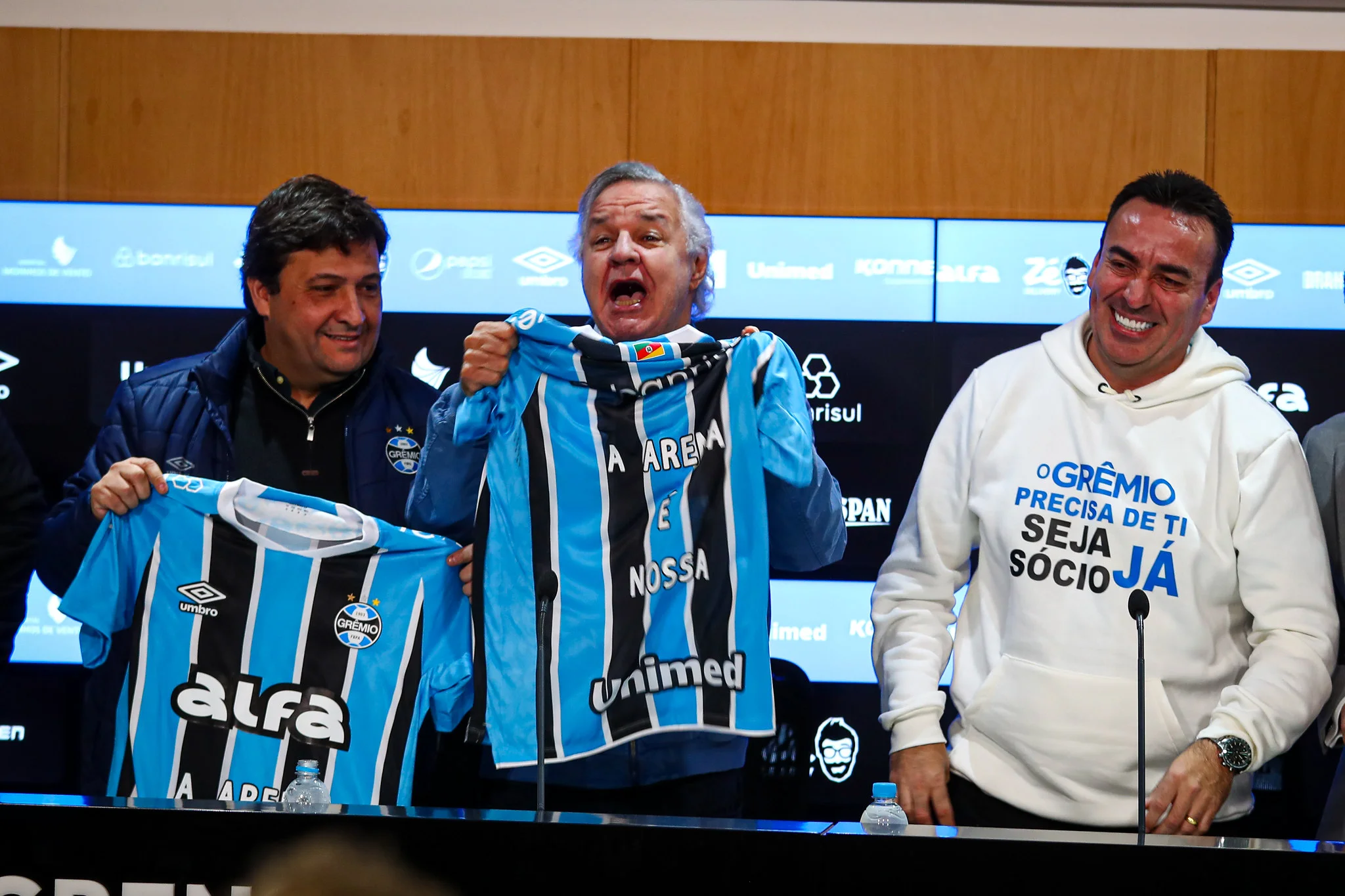 Após vazamento de conversa, Odone opina sobre Marcelo Marques: "Gremista apaixonado" Paulo Odone ex-Grêmio