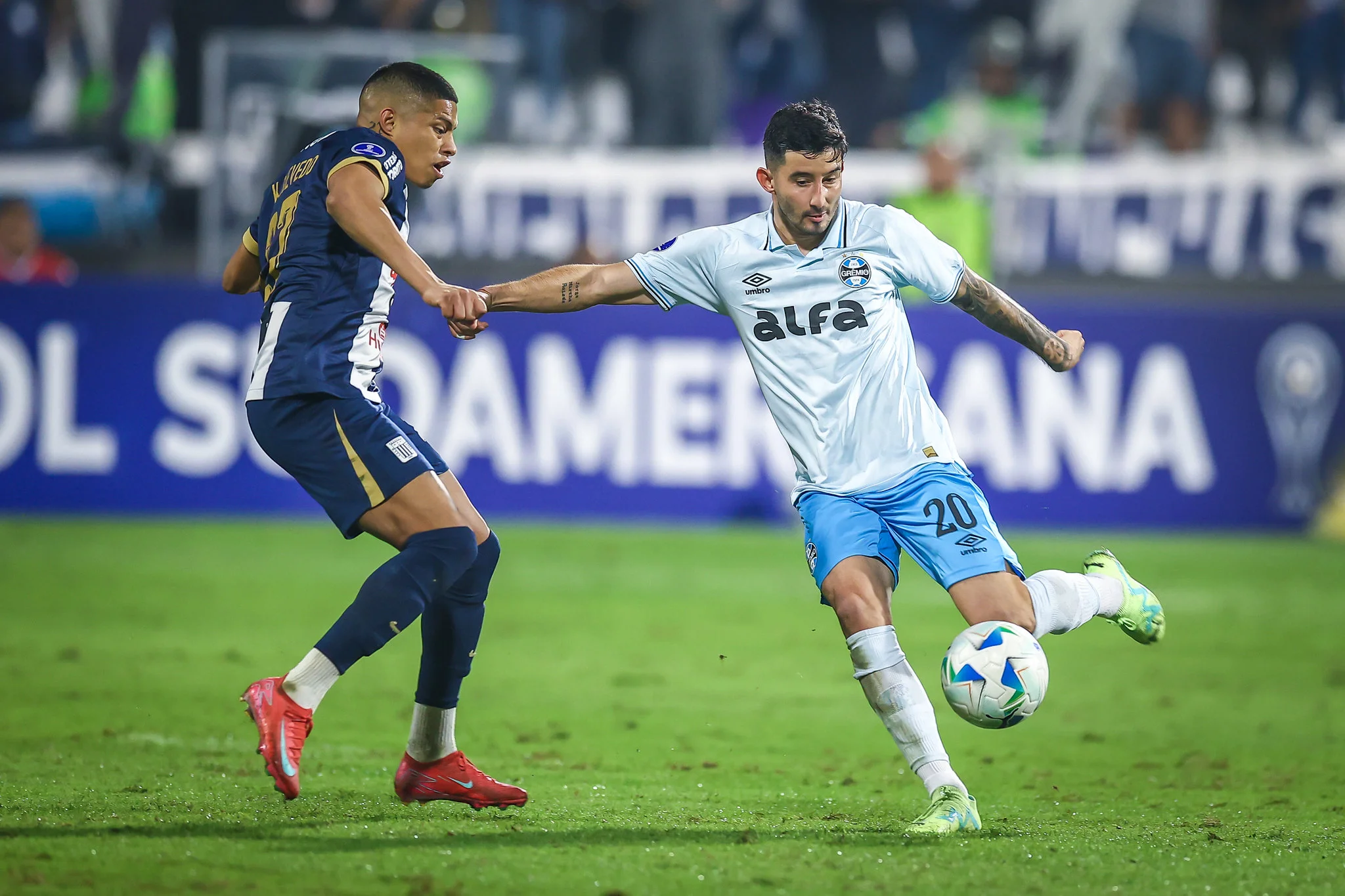 Grêmio prega muito respeito e relembra feito do Alianza Lima na atual temporada Grêmio tem revanche contra o Alianza Lima