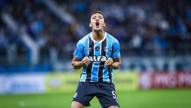 Gustavo Martins pelo Grêmio