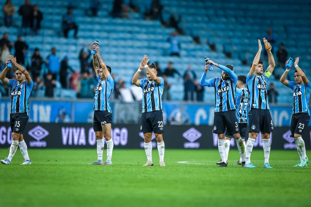 Grêmio venceu o Fortaleza por 2x1