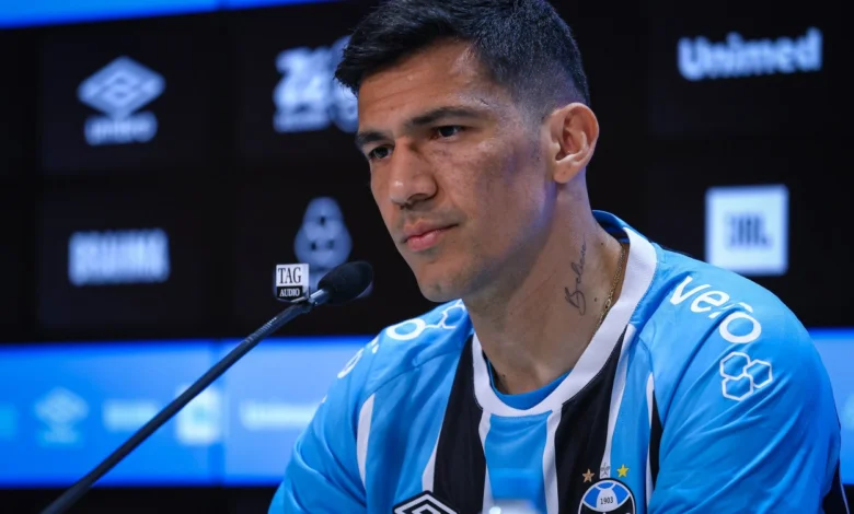 As palavras de Balbuena sobre Wagner Leonardo e o sonho do zagueiro no Grêmio Balbuena pelo Grêmio