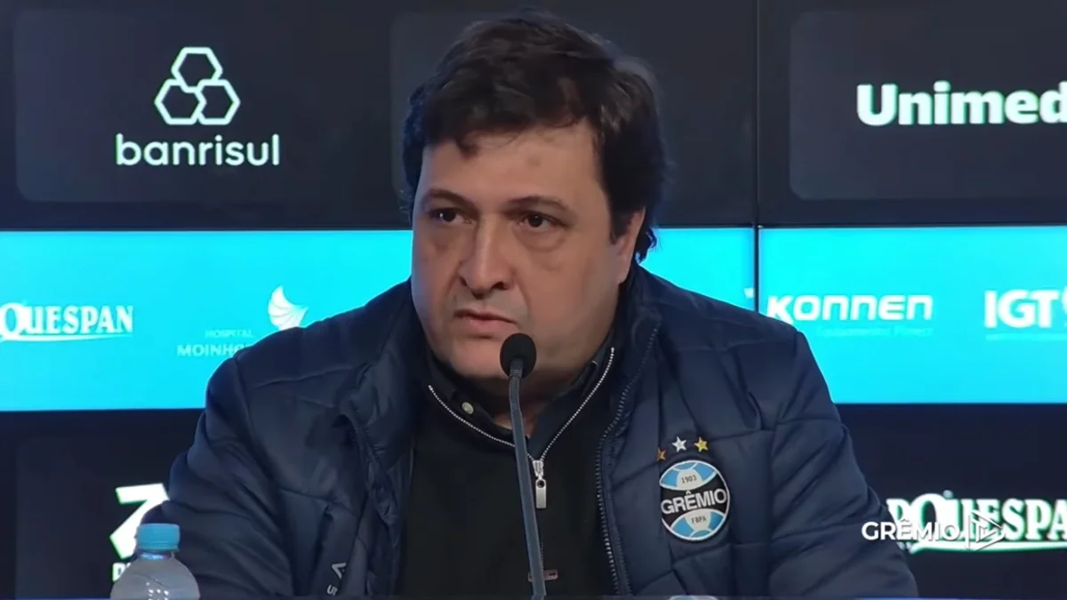 "Poucos sabem": presidente do Grêmio faz revelação sobre Marcelo Marques e Suárez Presidente Alberto Guerra destacou várias ações positivas que Marcelo Marques já fez pelo Grêmio, inclusive ajudando na vinda de Suárez.