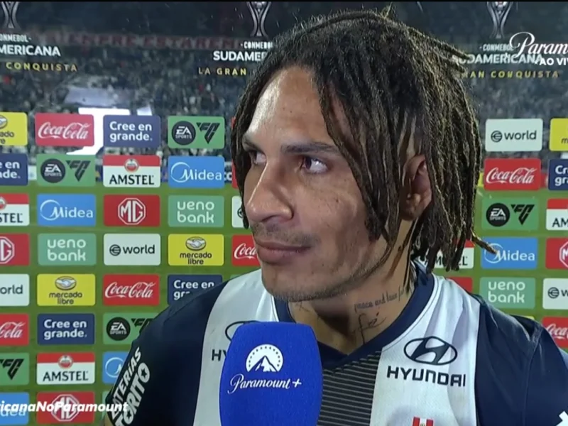 Paolo Guerrero reclama de Kannemann