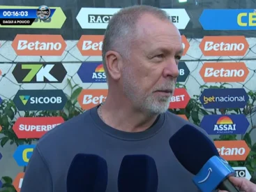 O jogador do Grêmio que Mano Menezes pretende voltar a dar mais chances Mano Menezes em Vasco x Grêmio