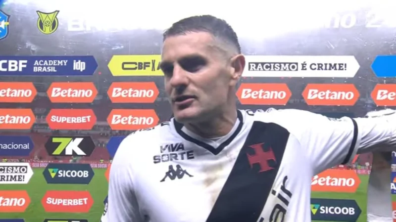 Inter 1x1 Vasco: Carbonero explica início na reserva e Vegetti fala em "roubo" Inter 1x1 Vasco: Carbonero explica início na reserva e Vegetti fala em "roubo" Goleiro Léo Jardim foi expulso na reta final de Inter 1x1 Vasco e em seguida Carbonero empatou o jogo para a equipe da casa.