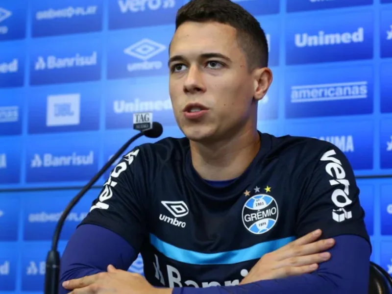 Ex-Grêmio, Brenno vive drama com nova lesão no Fortaleza; Vojvoda é demitido do clube Goleiro Brenno trocou recentemente o Grêmio pelo Fortaleza, mas vem vivendo uma temporada delicada no novo clube.