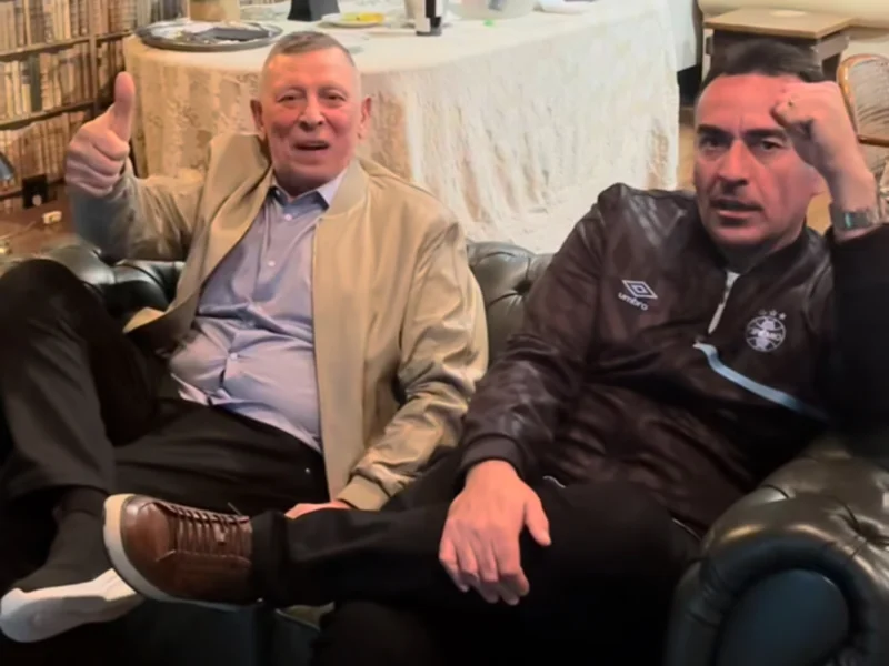 Como Marcelo Marques acompanhou o primeiro jogo do Grêmio após a coletiva de anúncio da Arena Marcelo Marques junto com Celso Rigo