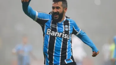 Douglas pelo Grêmio